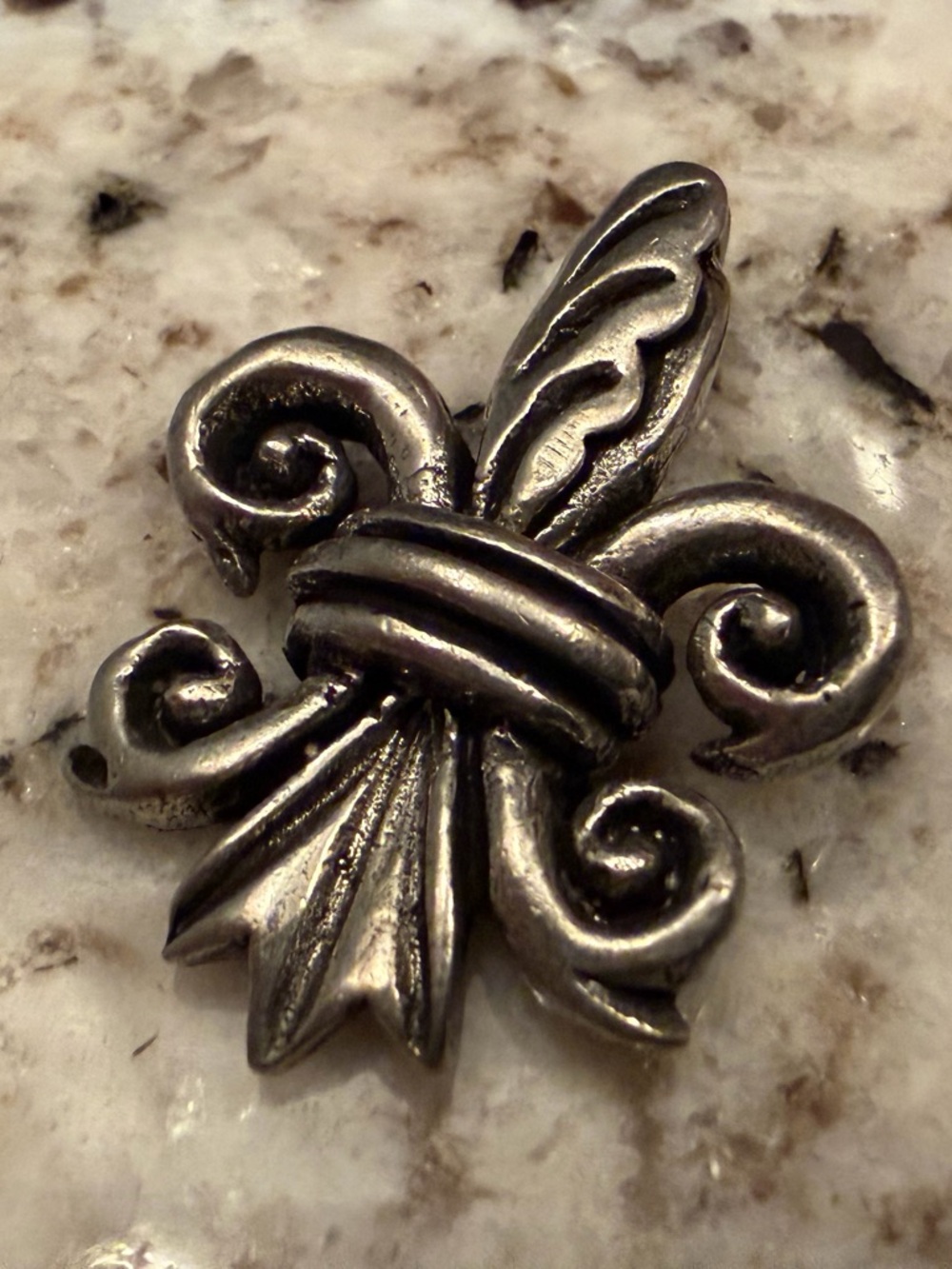 Pewter Fleur-de-Lis Pendant
